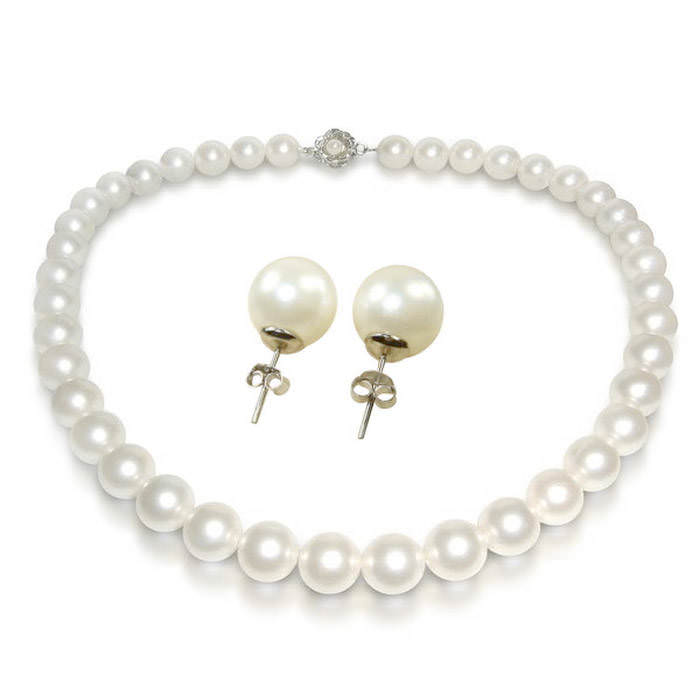 【小樂珠寶】3A全美正圓漂亮南洋深海貝珍珠套組_時髦款