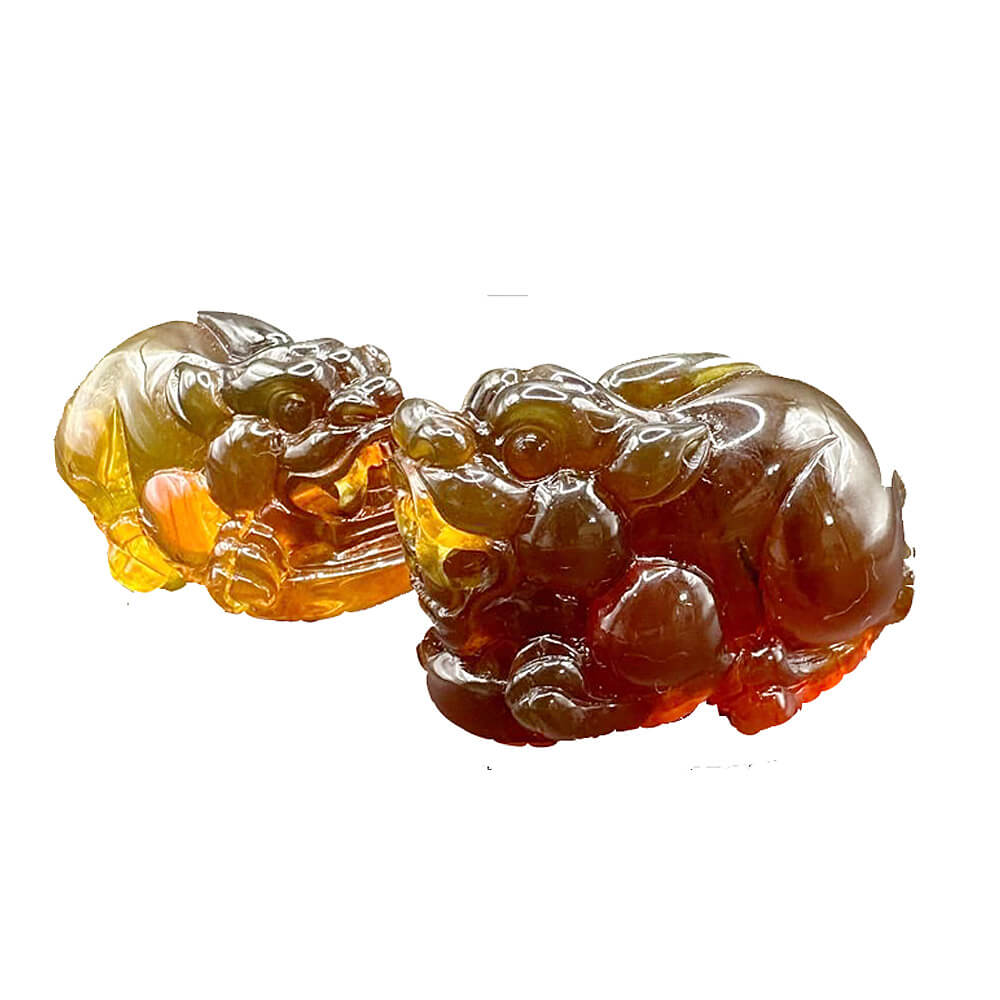 天然琥珀の貔貅 琥珀貔貅】Amber 天然琥珀手工雕刻貔貅古典文藝手鏈山木手作