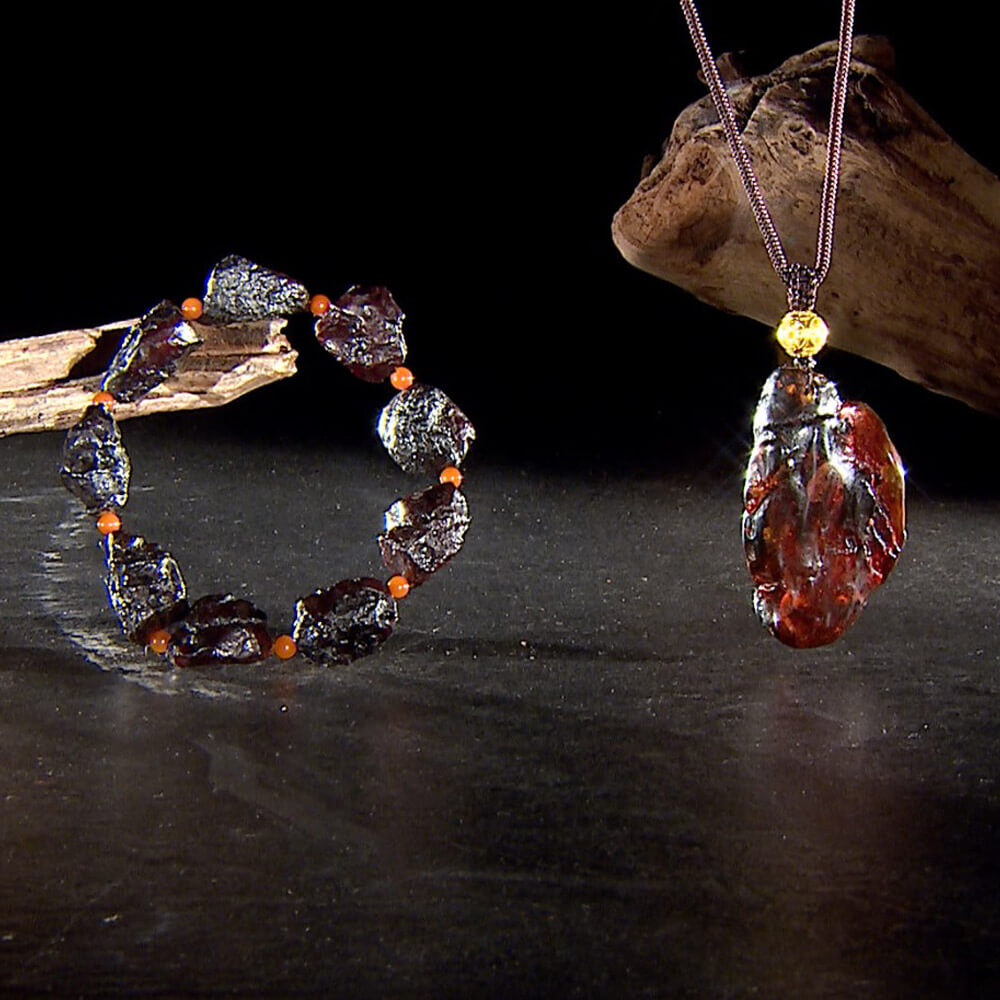 富貴傳家能量原礦老翳珀