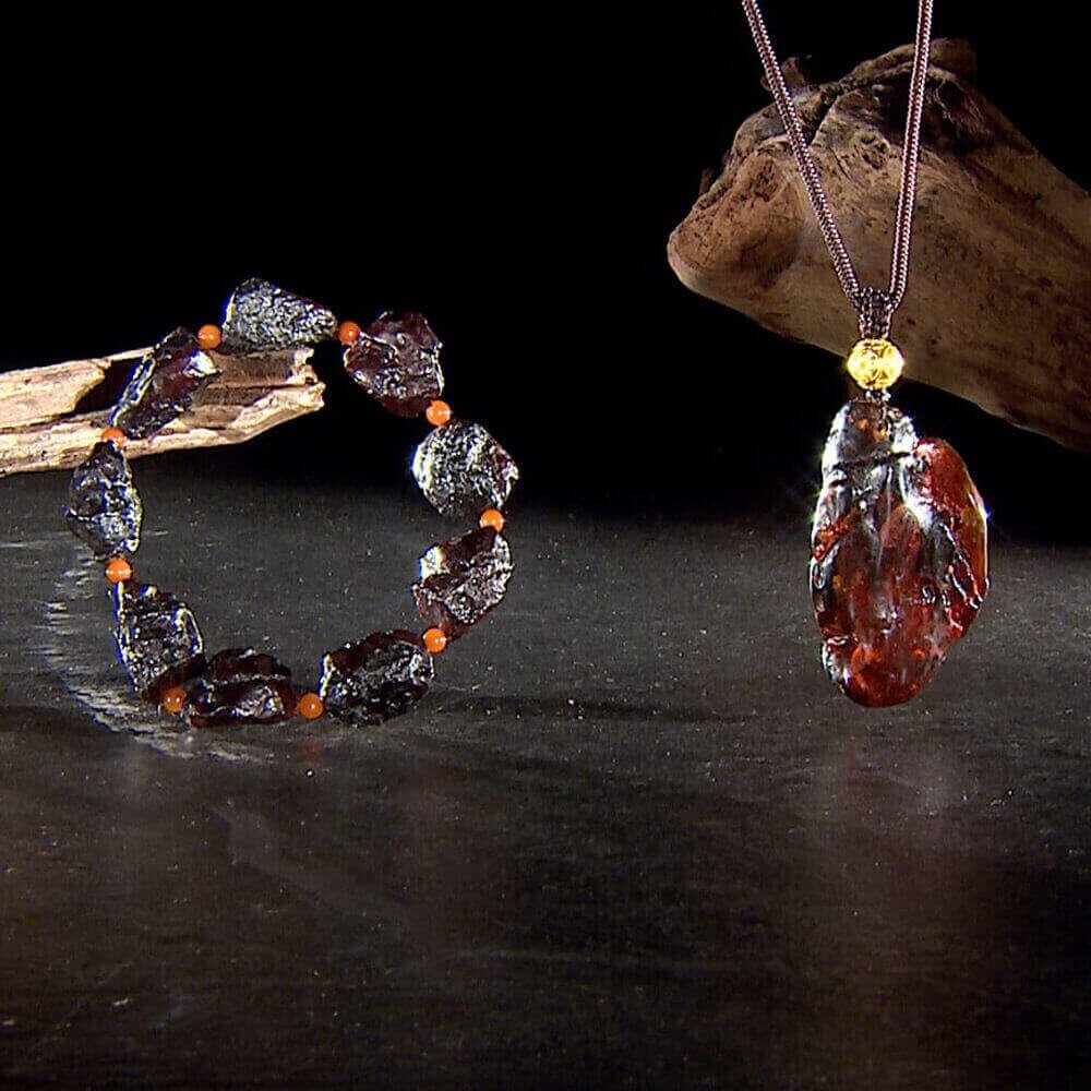 黃金週特惠! 富貴傳家能量原礦老翳珀專案